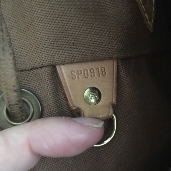 Louis Vuitton vintage backpack Montsouris MM - Picture 5 of 6